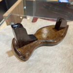 Suporte Rústico de Madeira Envernizada para Faca - Imagem 4